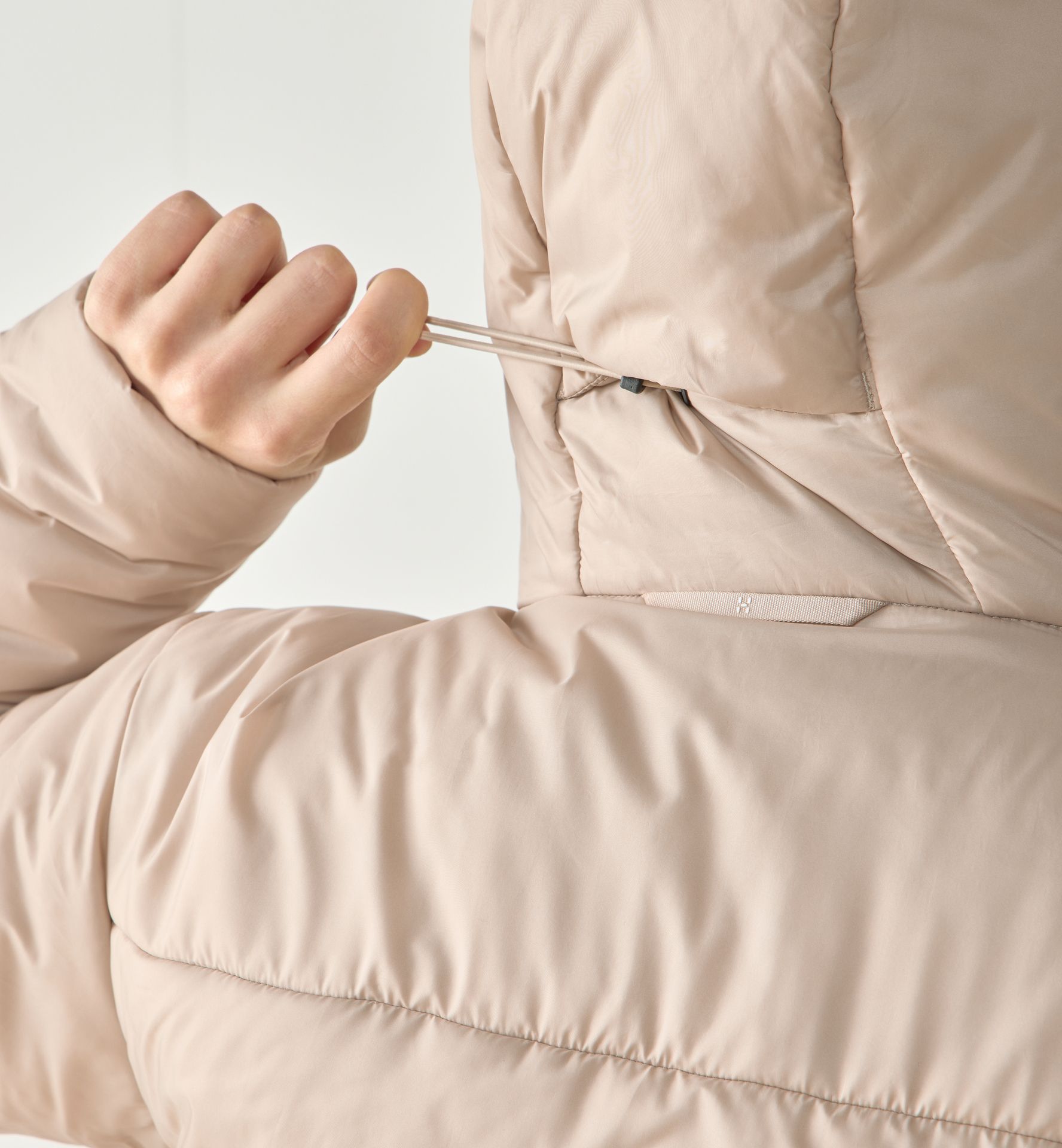 Breeze Mimic Hood Women Chalk Beige