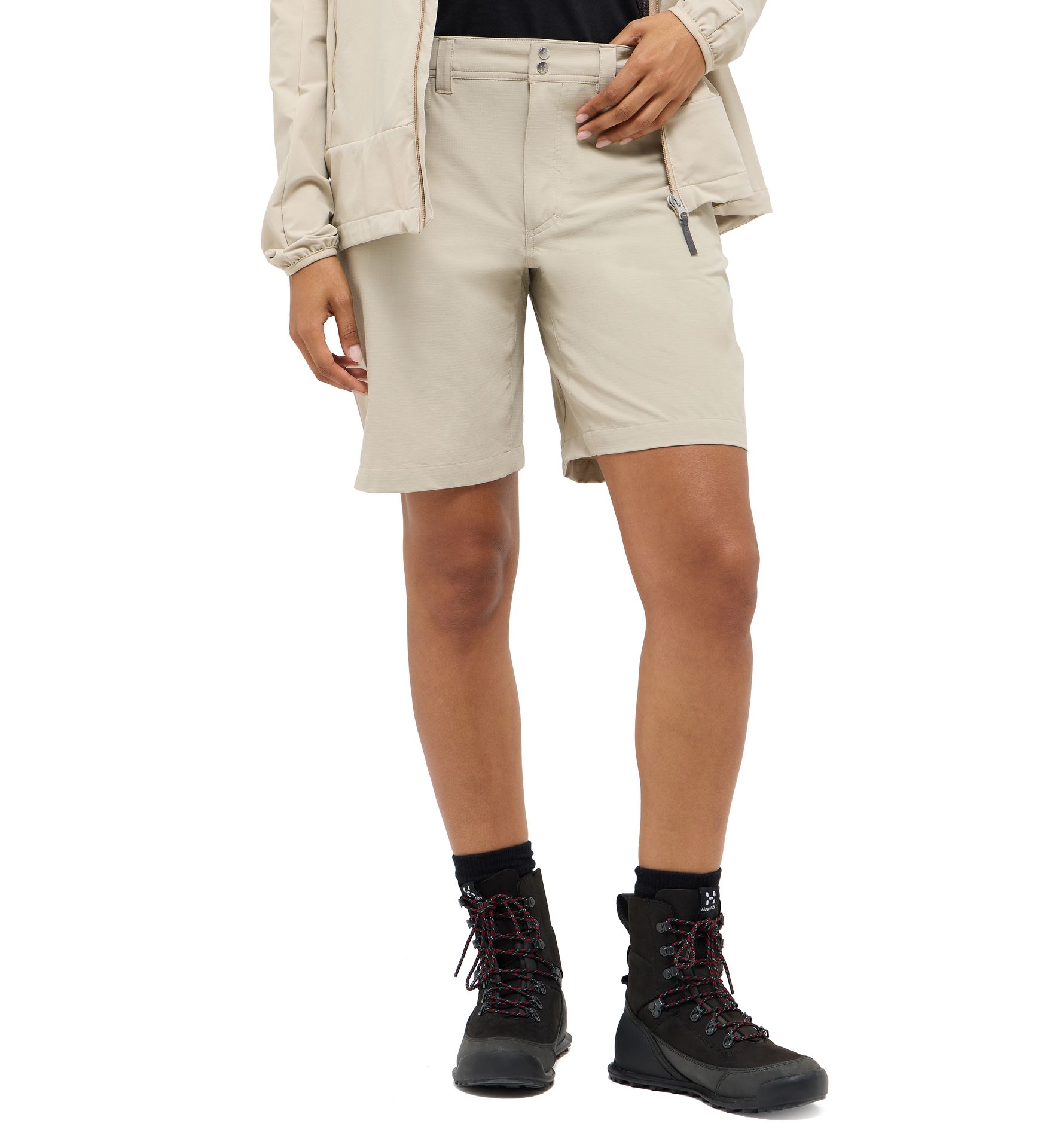 Korp Lite Shorts Women Chalk Beige