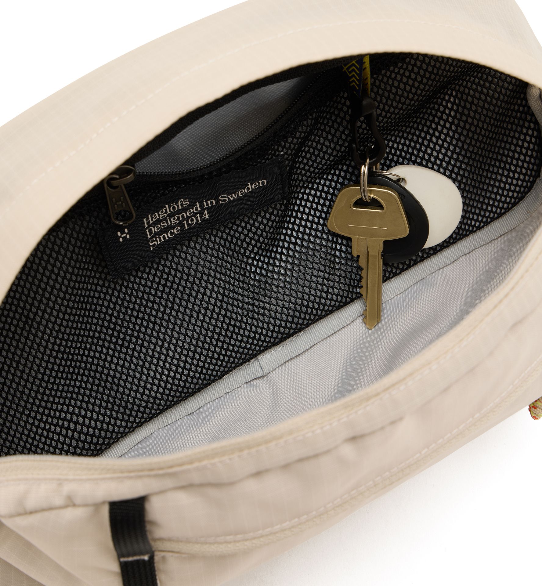 Tight hip pack 3,5 Chalk Beige/True Black