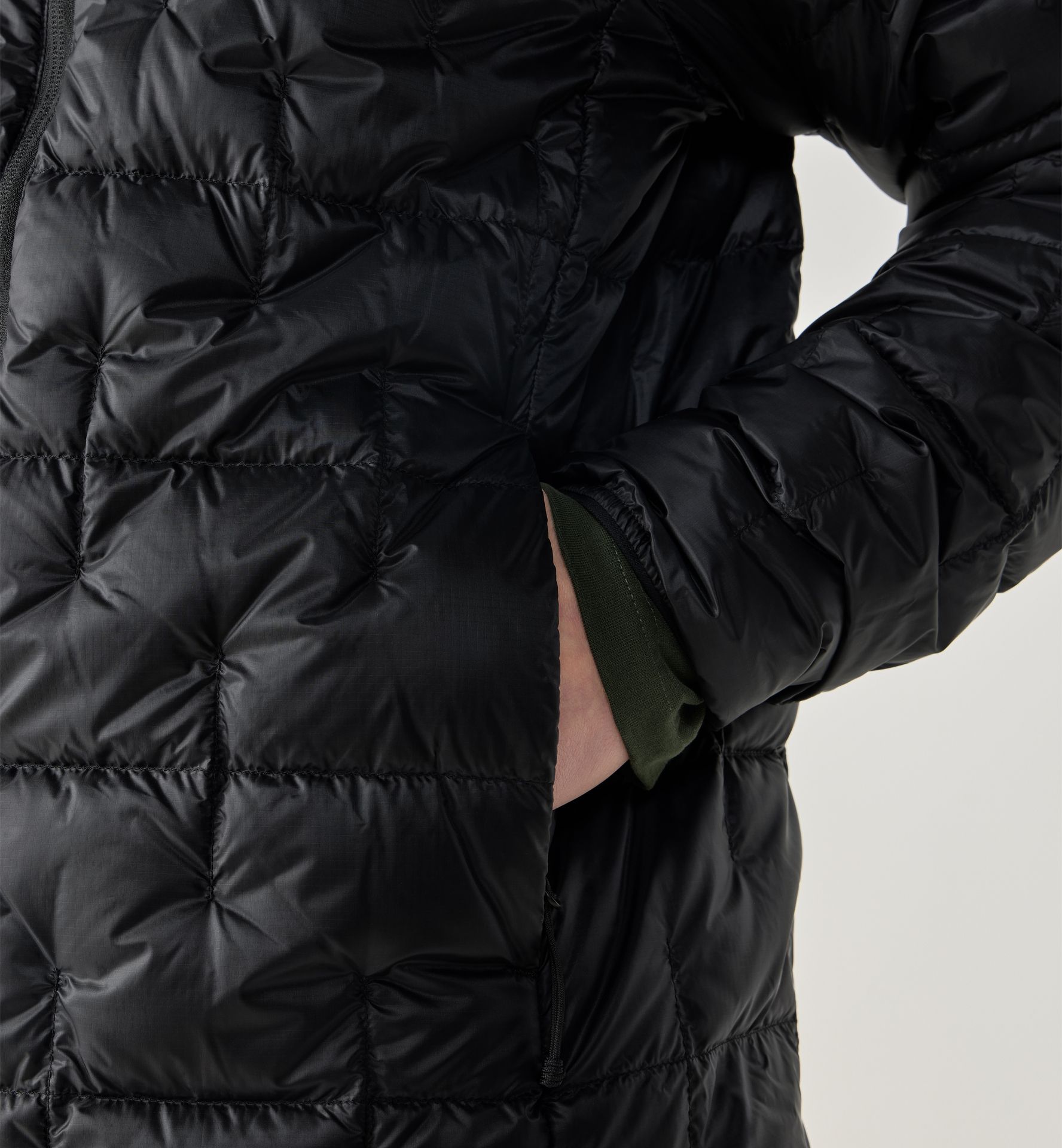 Hede Down Hood Men True Black