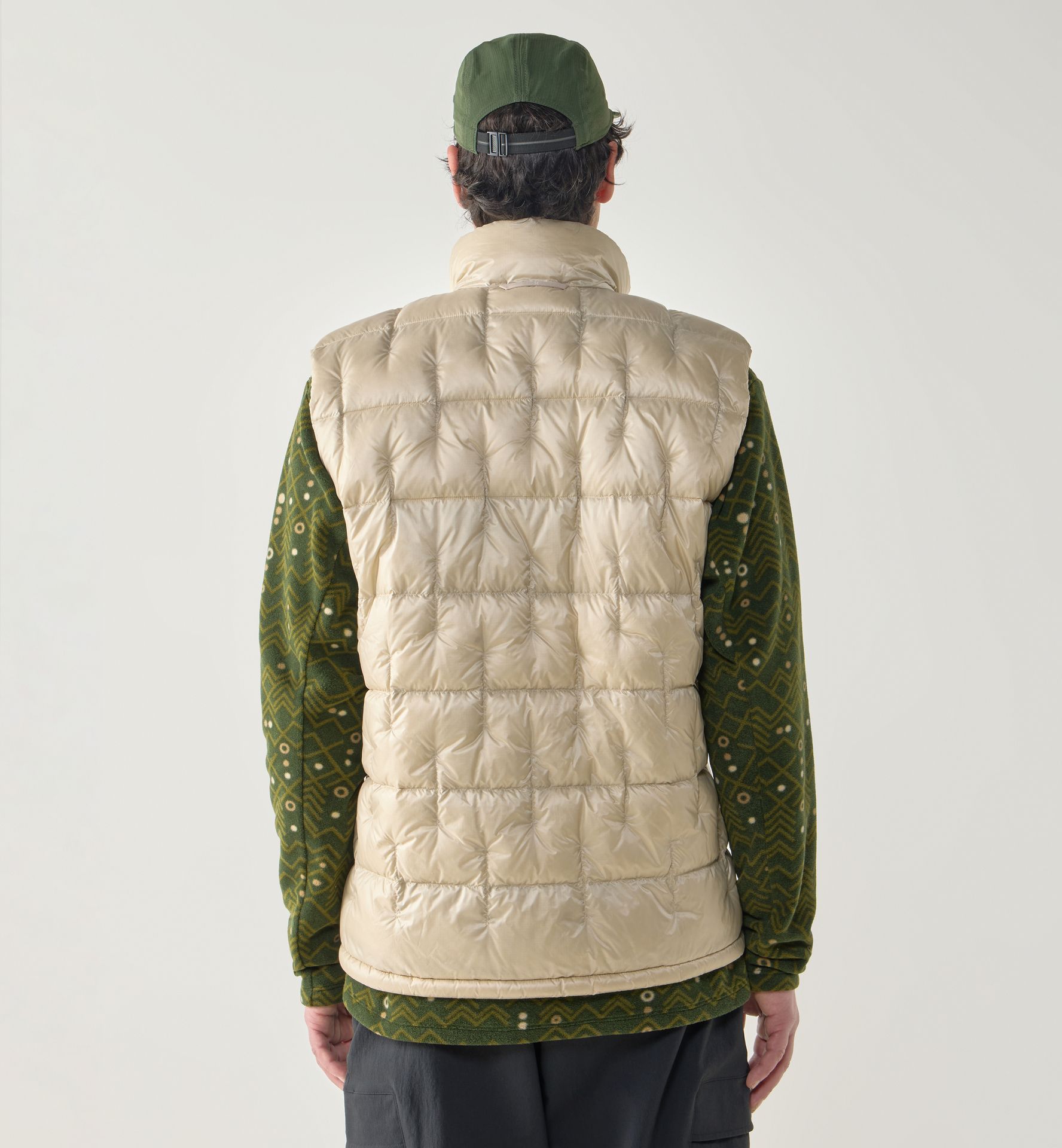 Hede Down Vest Men Chalk Beige