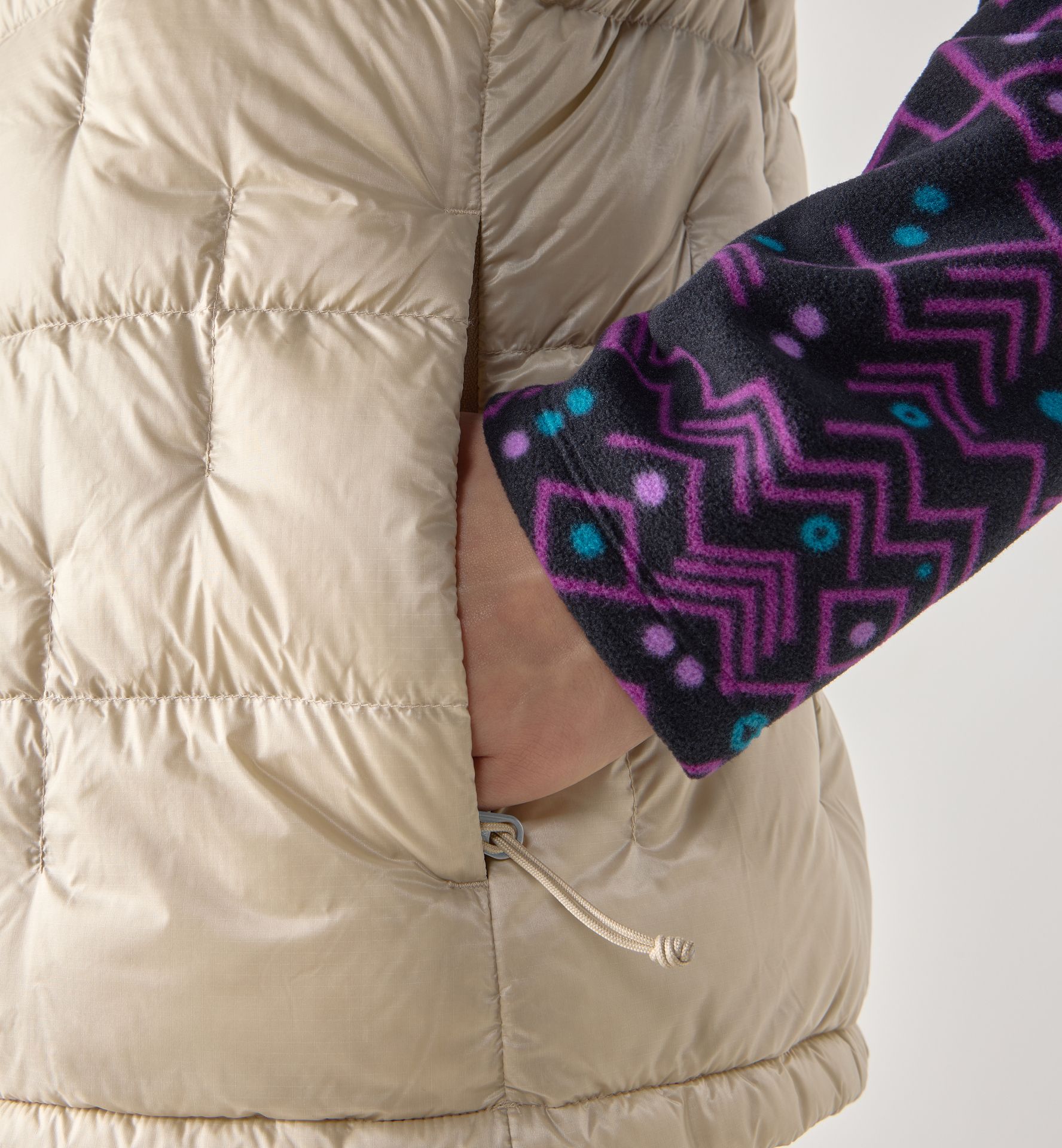 Hede Down Vest Women Chalk Beige