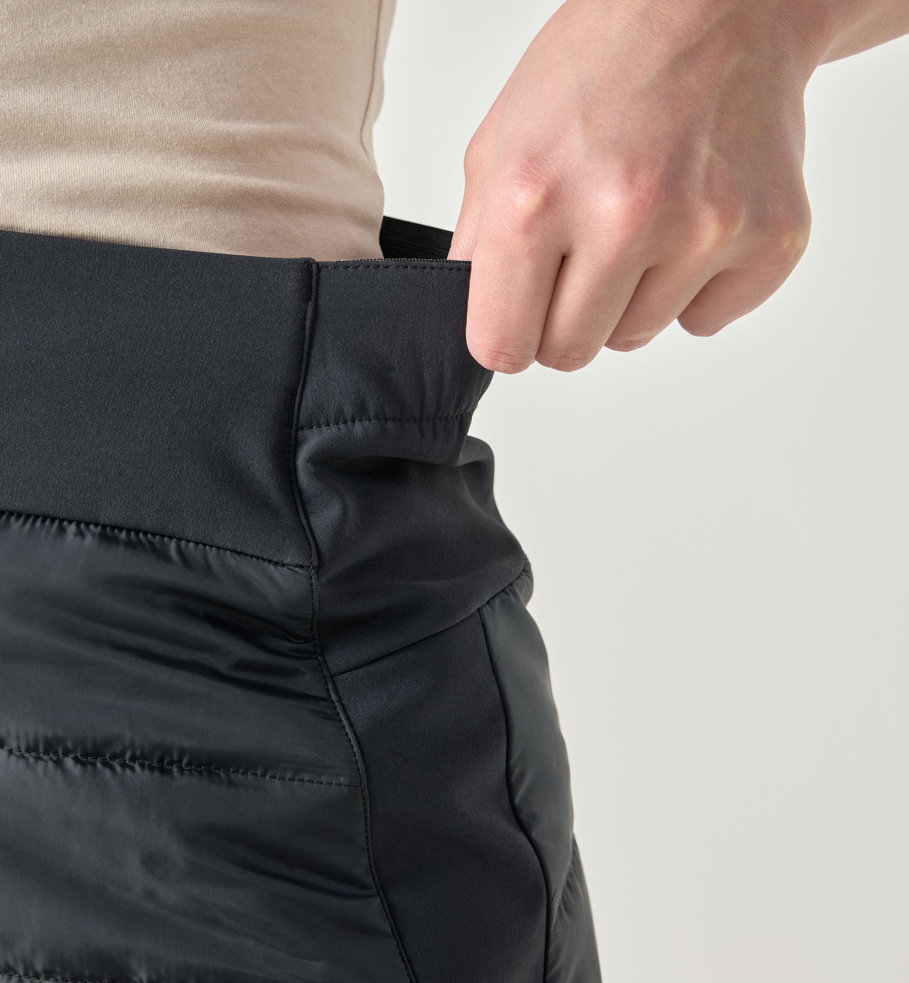 Mimic II Skirt Women True Black