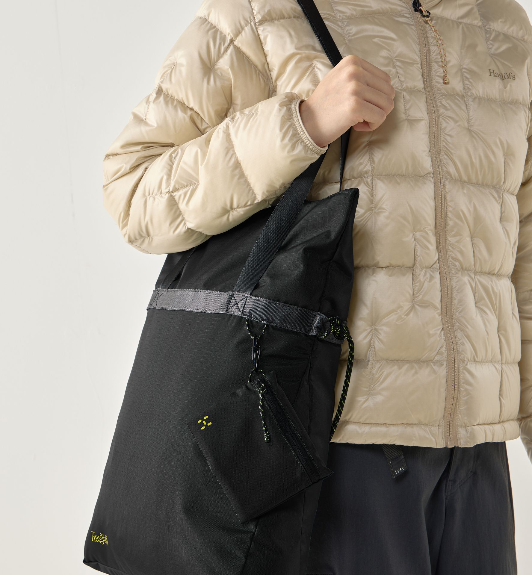 Brand Tote True Black