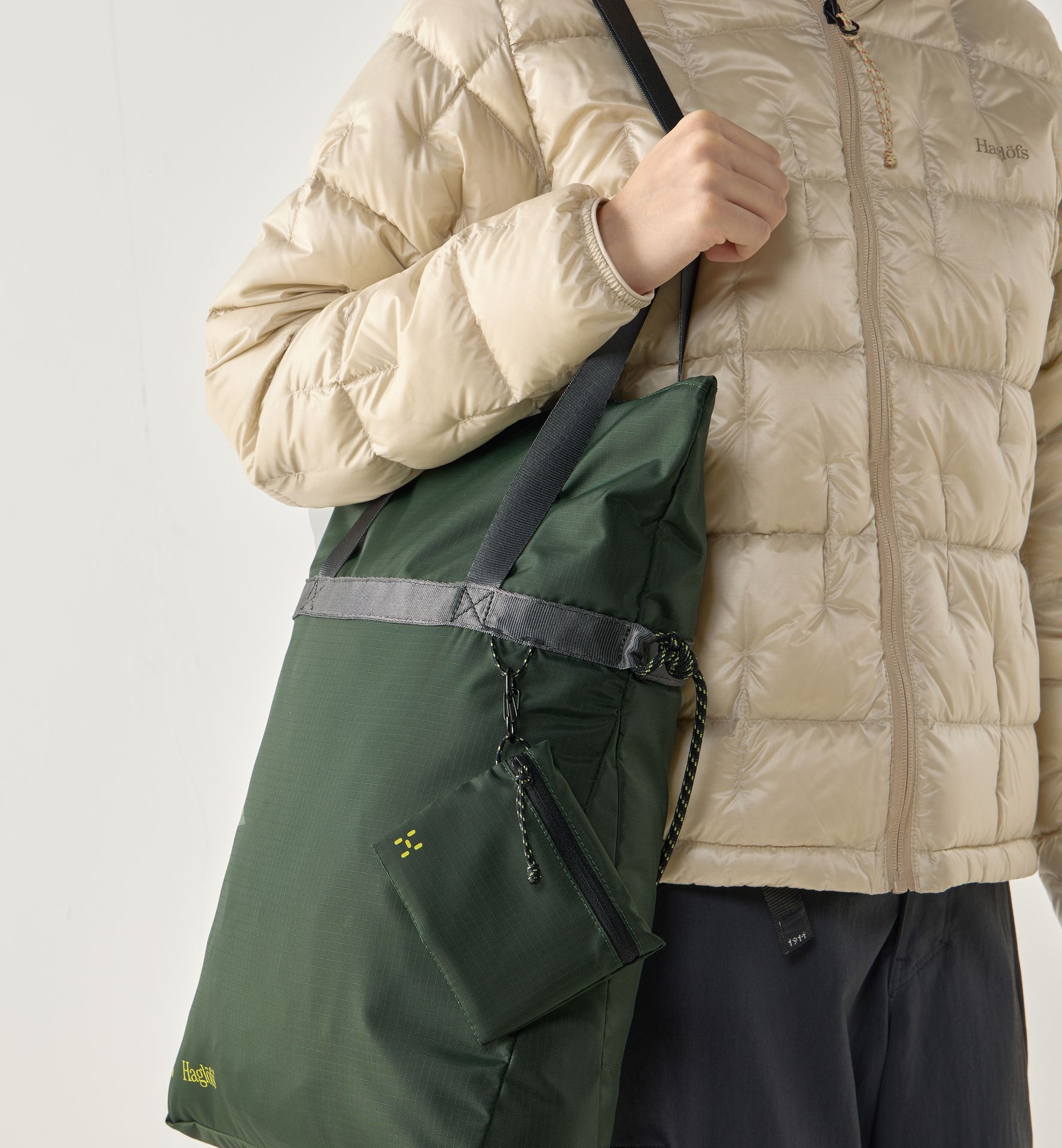 Brand Tote Seaweed Green